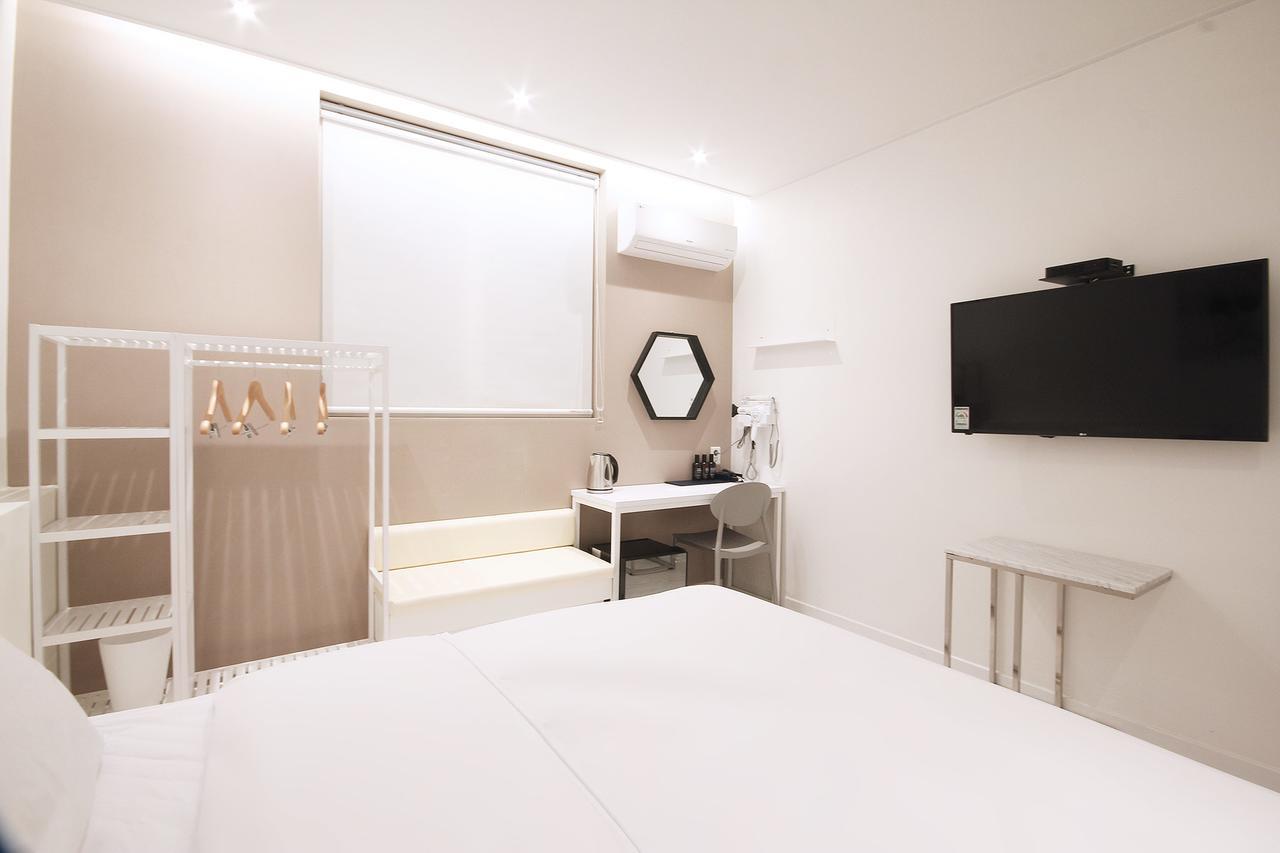 Hotel Yam Yeosu Hakdong Extérieur photo