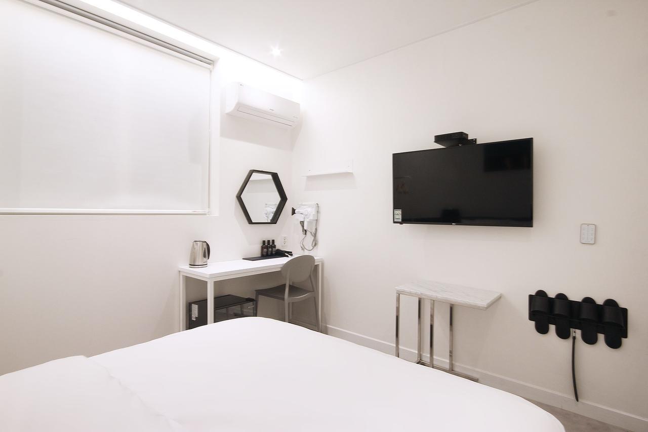 Hotel Yam Yeosu Hakdong Extérieur photo